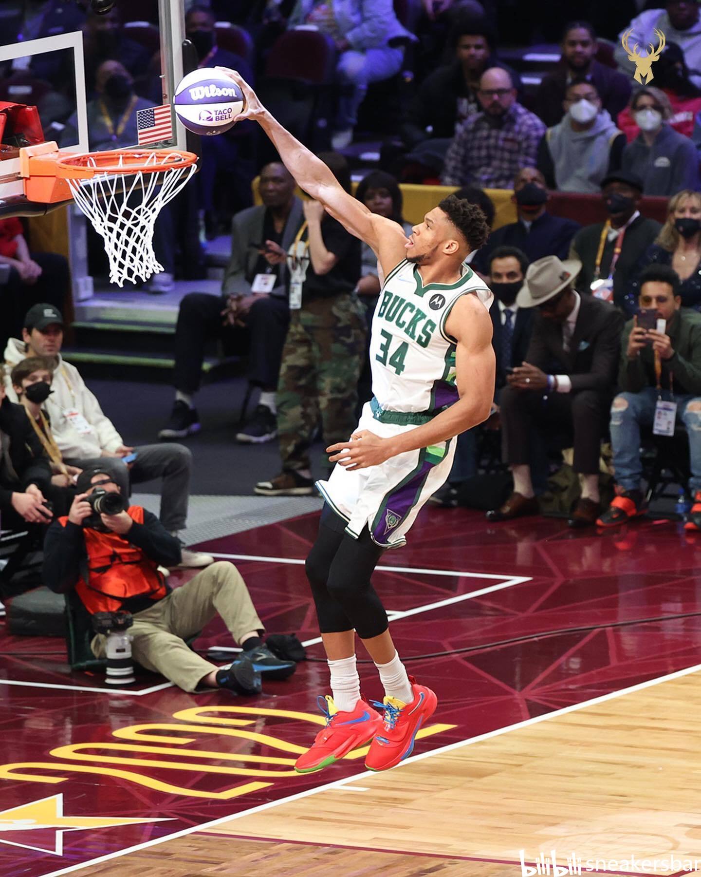 黑沙漠锦标赛中断，斯文森60杆领先袁也淳暂T42